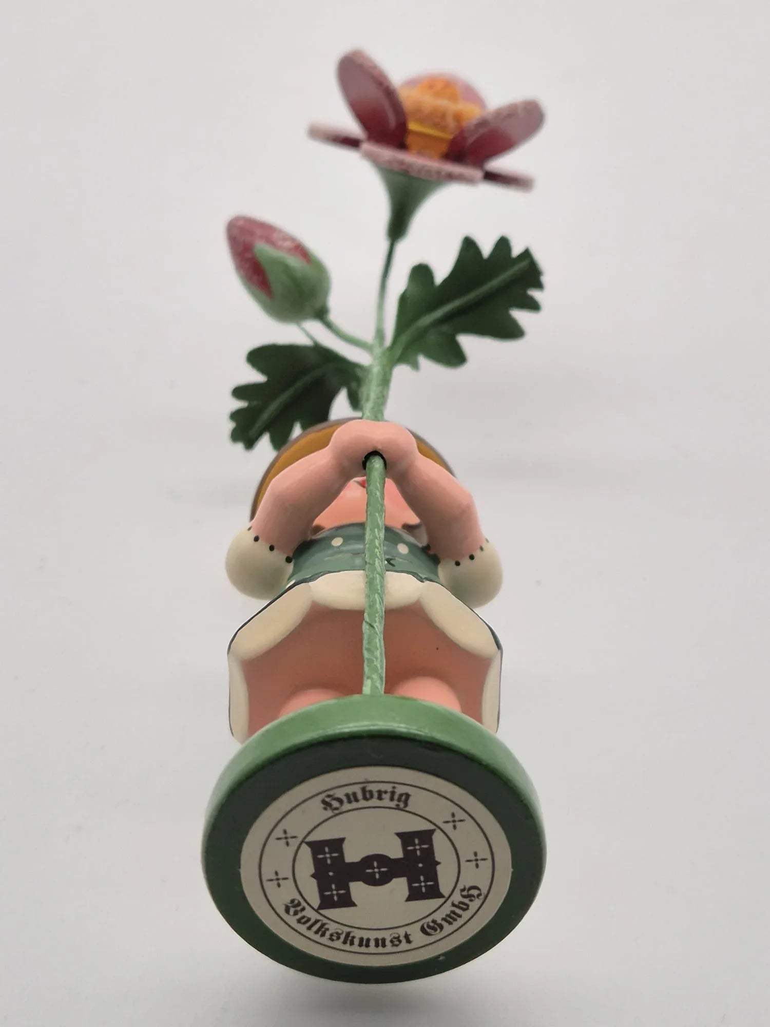 Hubrig Volkskunst GmbH – Mädchen mit großer Blume, Erzgebirge