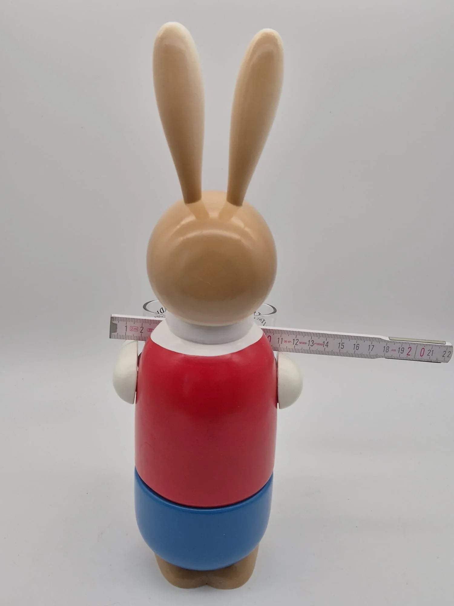 Großer Holz Osterhase mit Tablett & 2 Schnapsgläsern – Nordbrand Nordhausen – ca. 34 cm