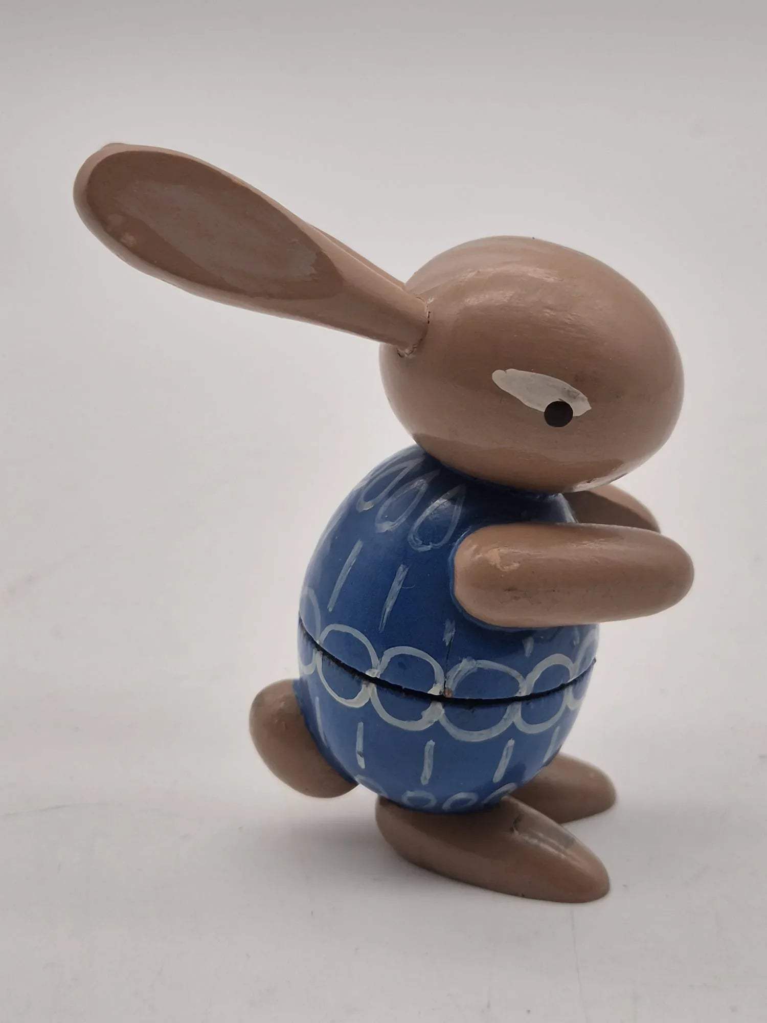 Holz-Osterhase mit blauem Ei – handgefertigte Volkskunst, zweiteilig