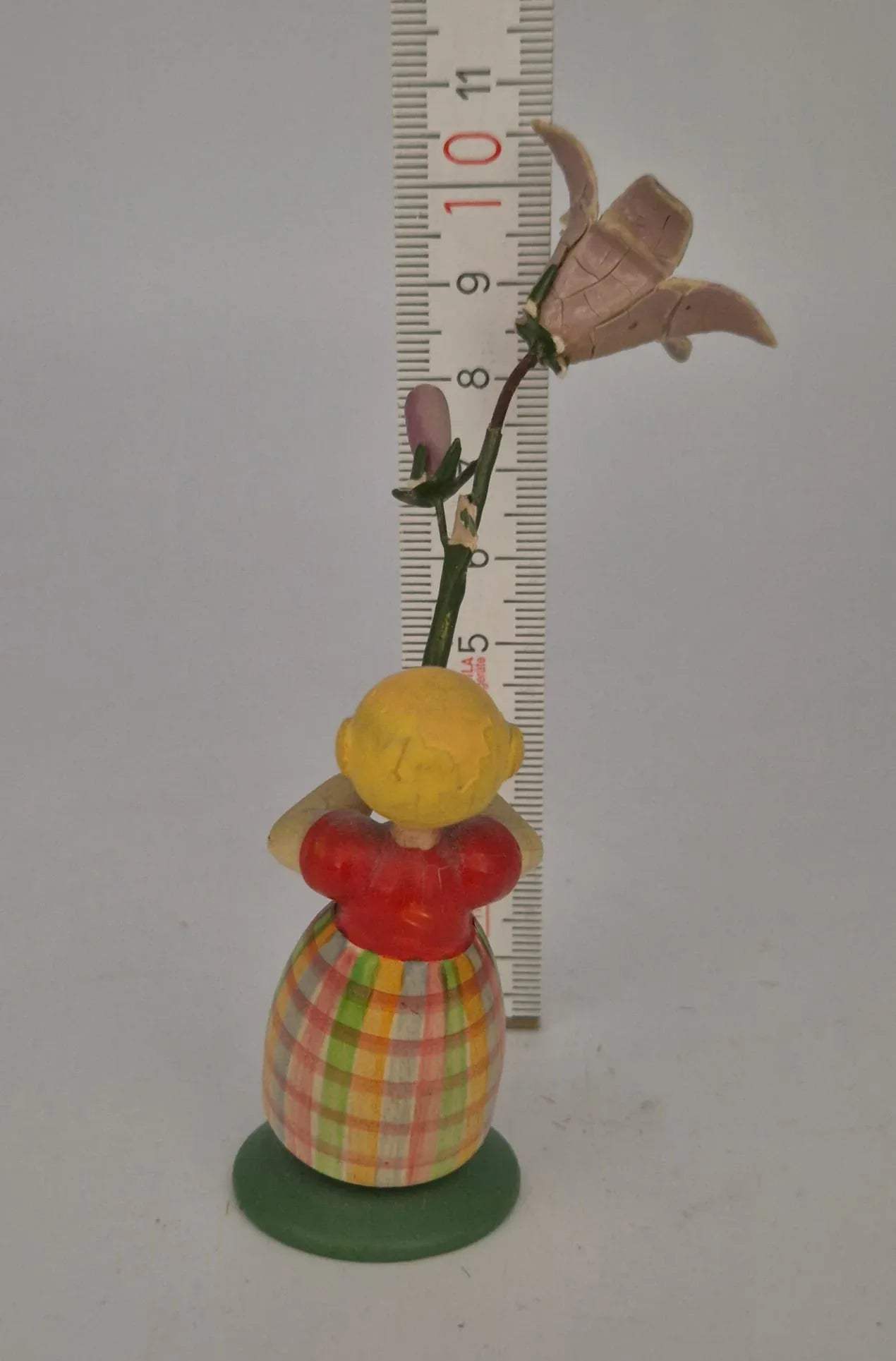 WEHA-KUNST Holz Blumenmädchen mit Blume