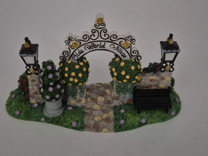 Partylite „Olde World Village“ Torbogen Dekofigur