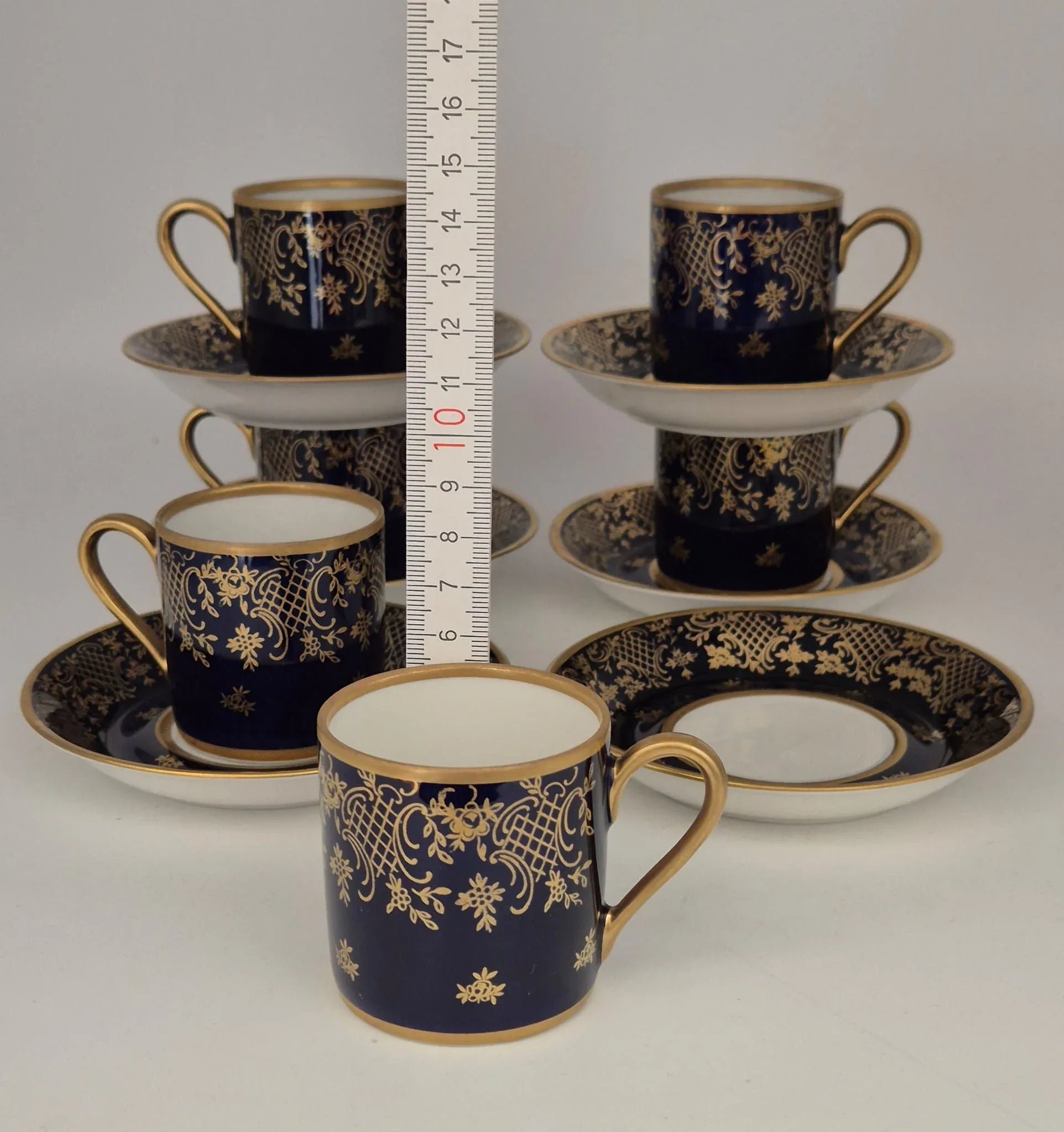 6 Espresso-/ Mokkatassen & Untertassen Reichenbacher Porzellan Kobaltblau Golddekor Bavaria