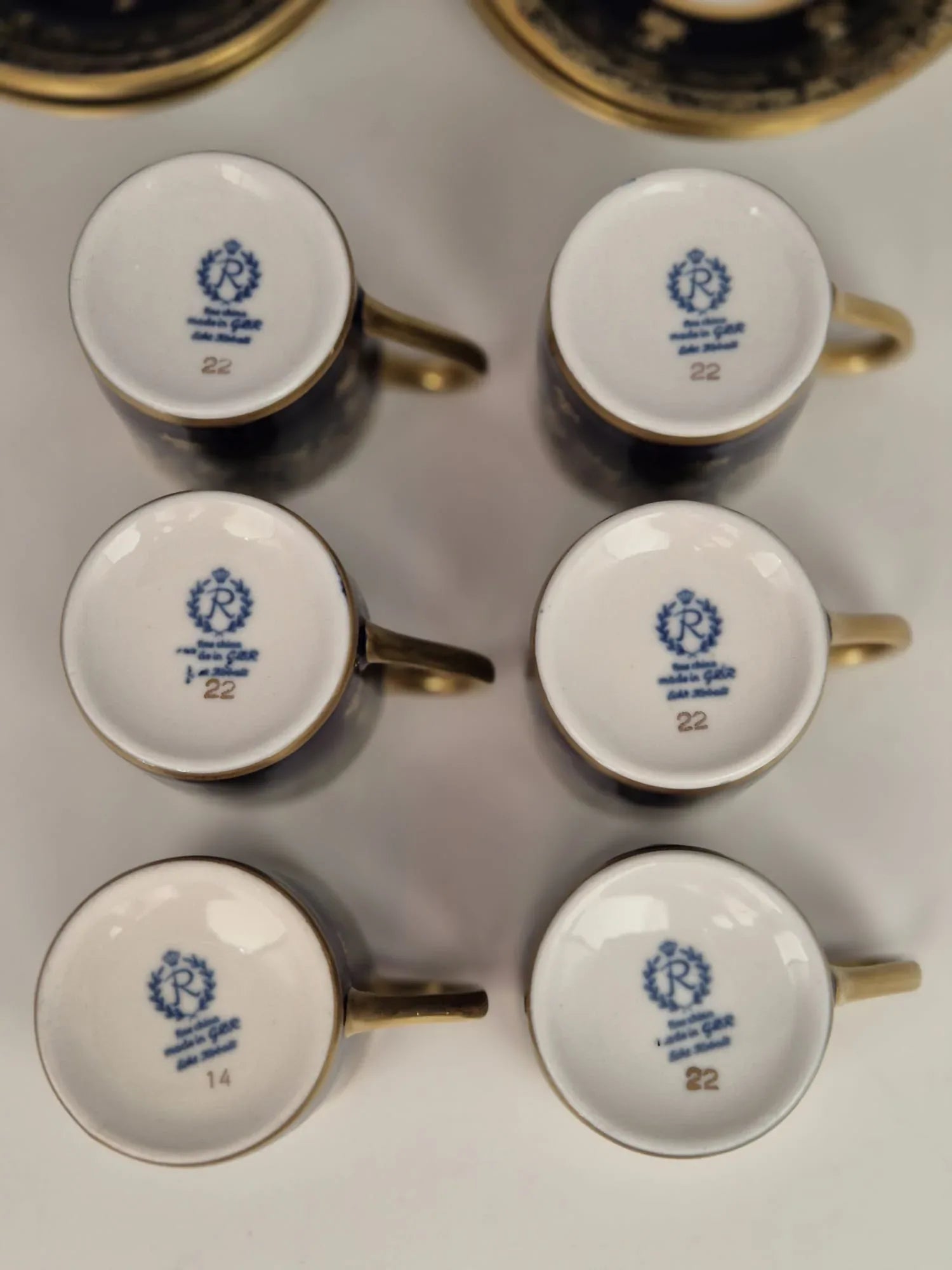 6 Espresso-/ Mokkatassen & Untertassen Reichenbacher Porzellan Kobaltblau Golddekor Bavaria