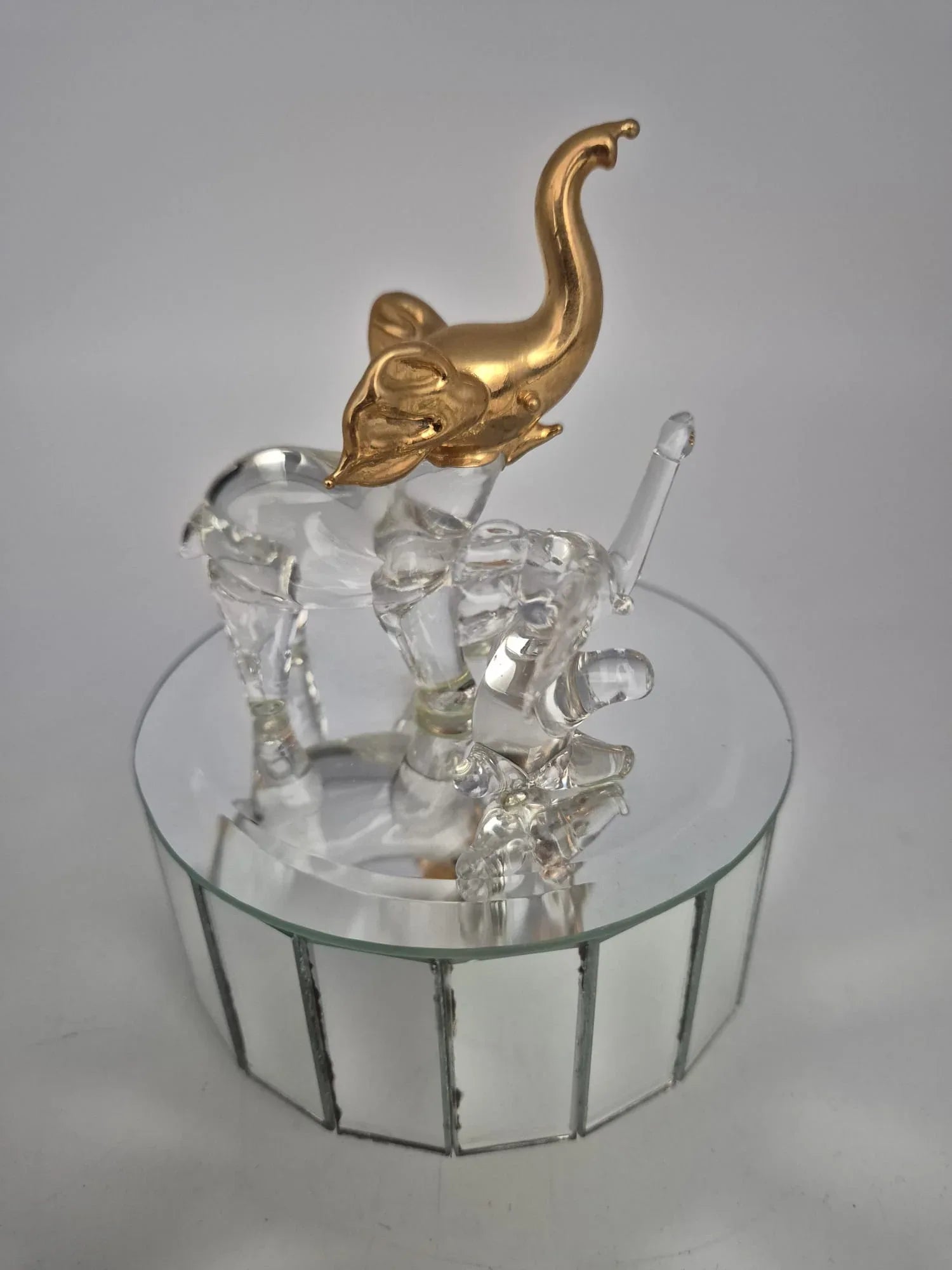 Spieluhr Glas Elefanten mit Spiegelpodest – goldfarben