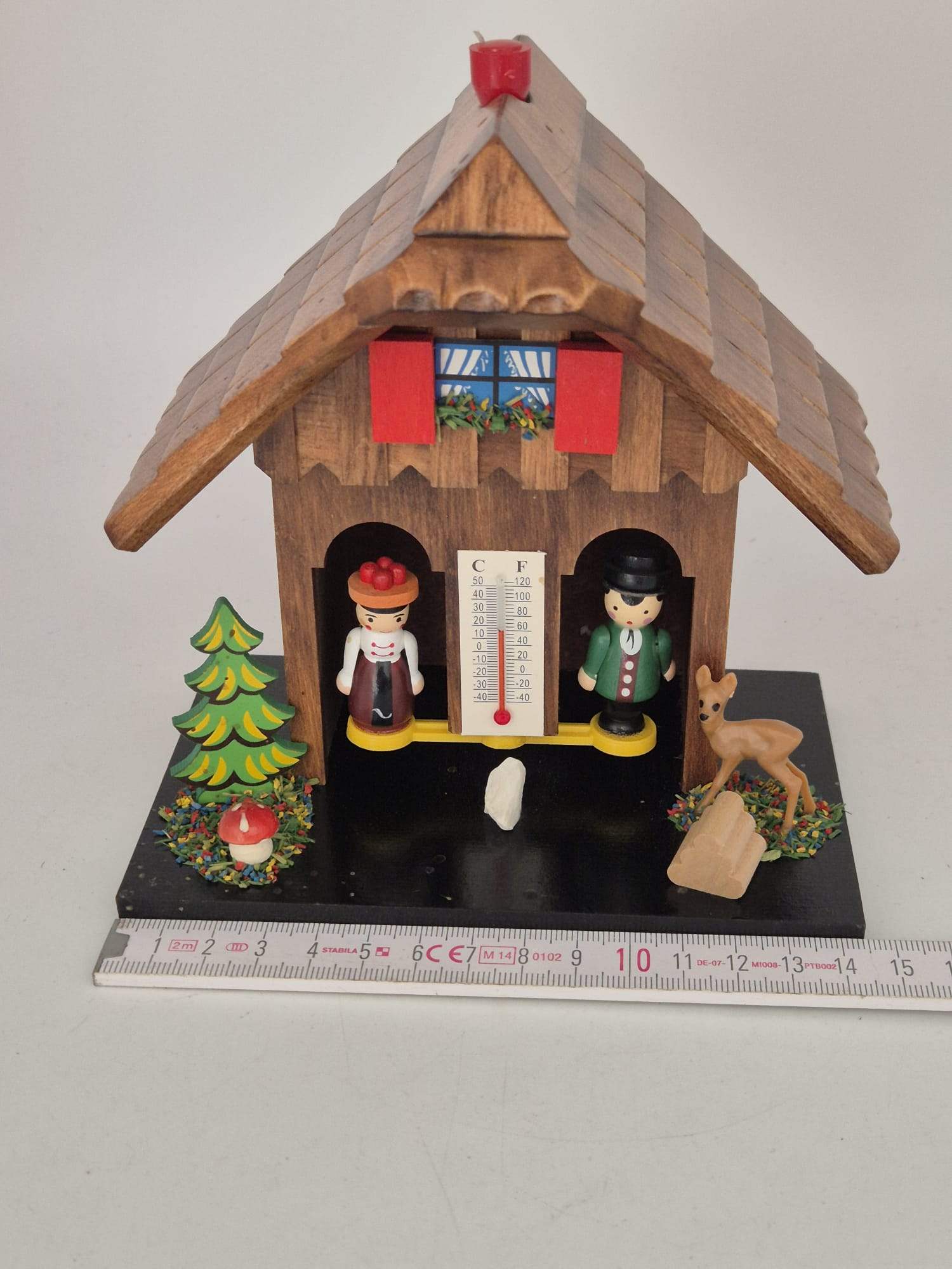 Wetterhäuschen / Wetterhaus mit Thermometer Holzfigur Deko