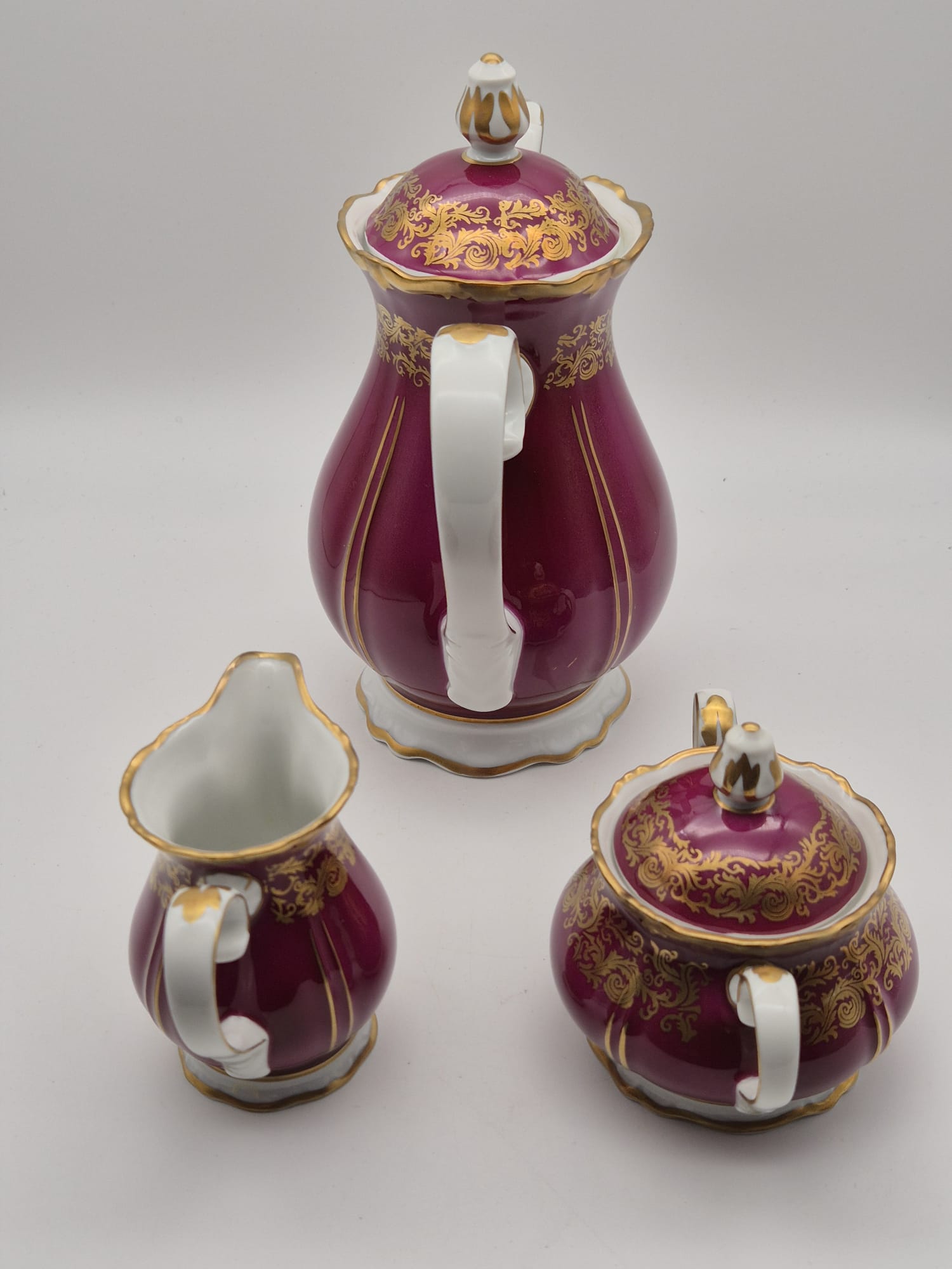 Reichenbacher Porzellan Kaffee-Service 3-teilig Bordeaux Golddekor