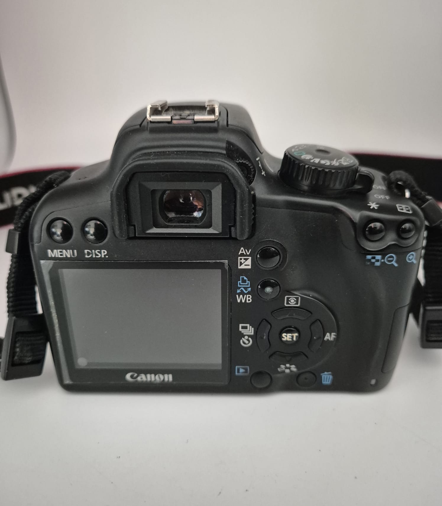 Canon EOS 1000D DSLR Kamera mit EF-S 18–55 mm Objektiv, OVP & Zubehör