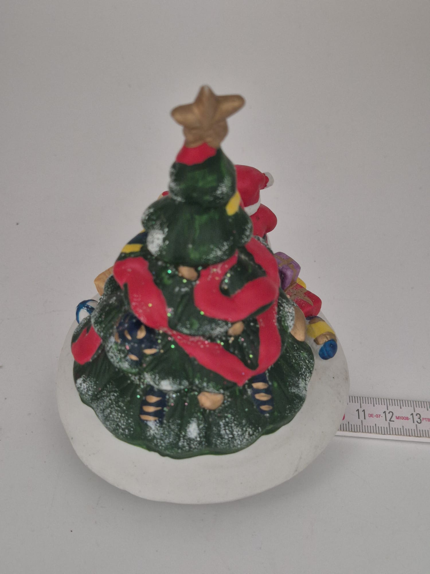 Weihnachtliche Spieluhr mit Weihnachtsbaum, Weihnachtsmann & Kind – ca. 15 cm