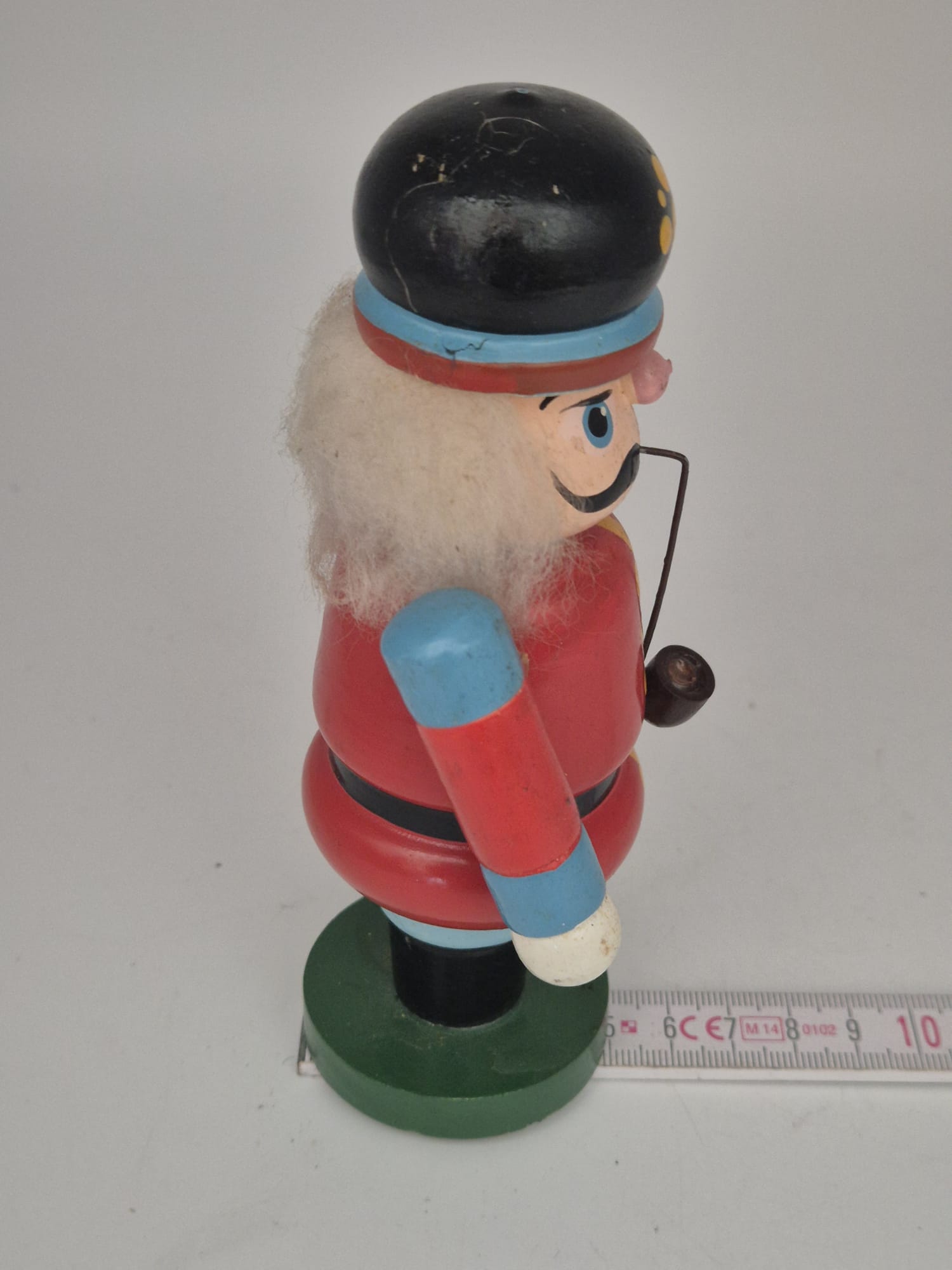 Nussknacker mit Pfeife aus Holz – ca. 15 cm