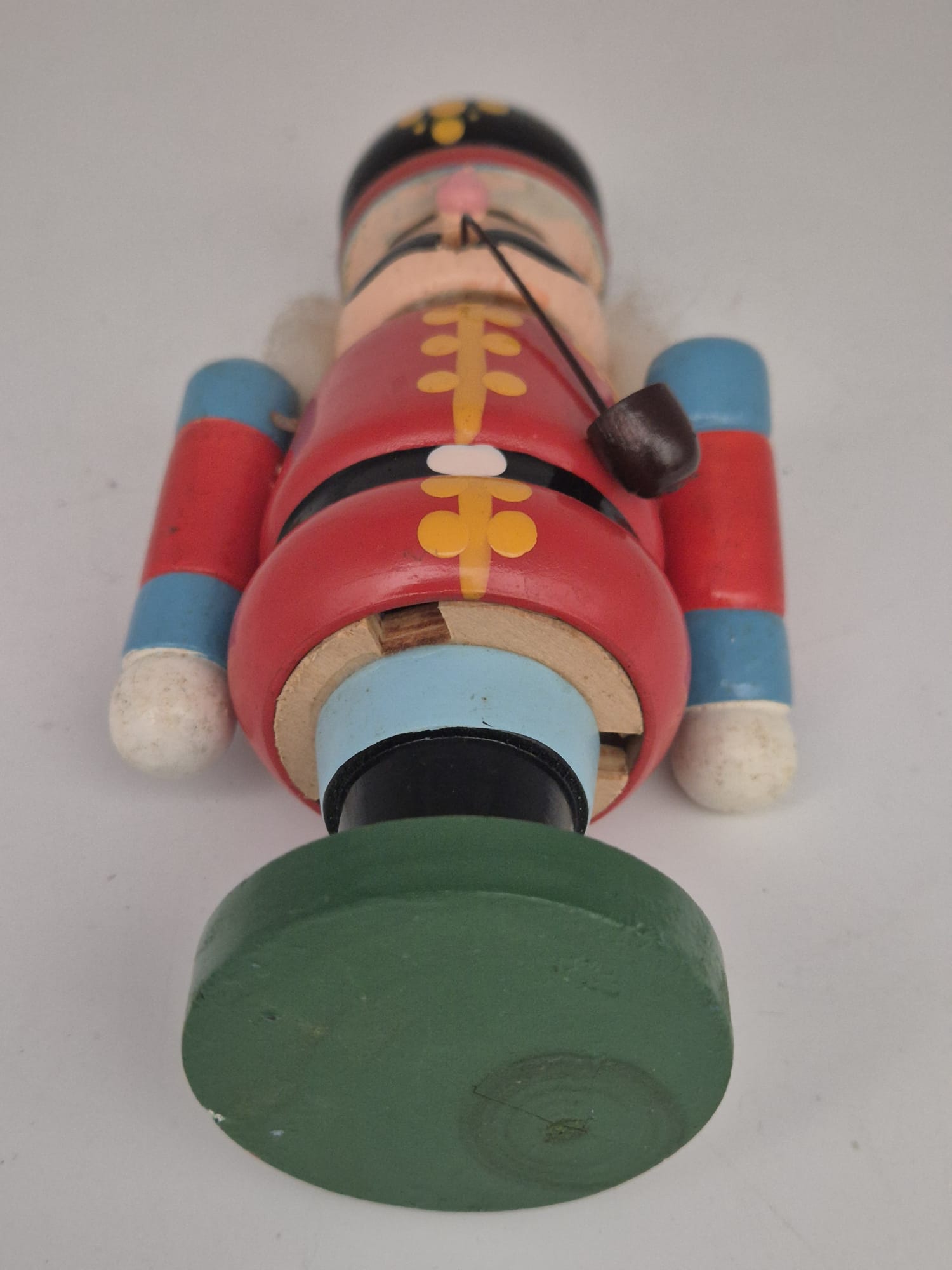 Nussknacker mit Pfeife aus Holz – ca. 15 cm