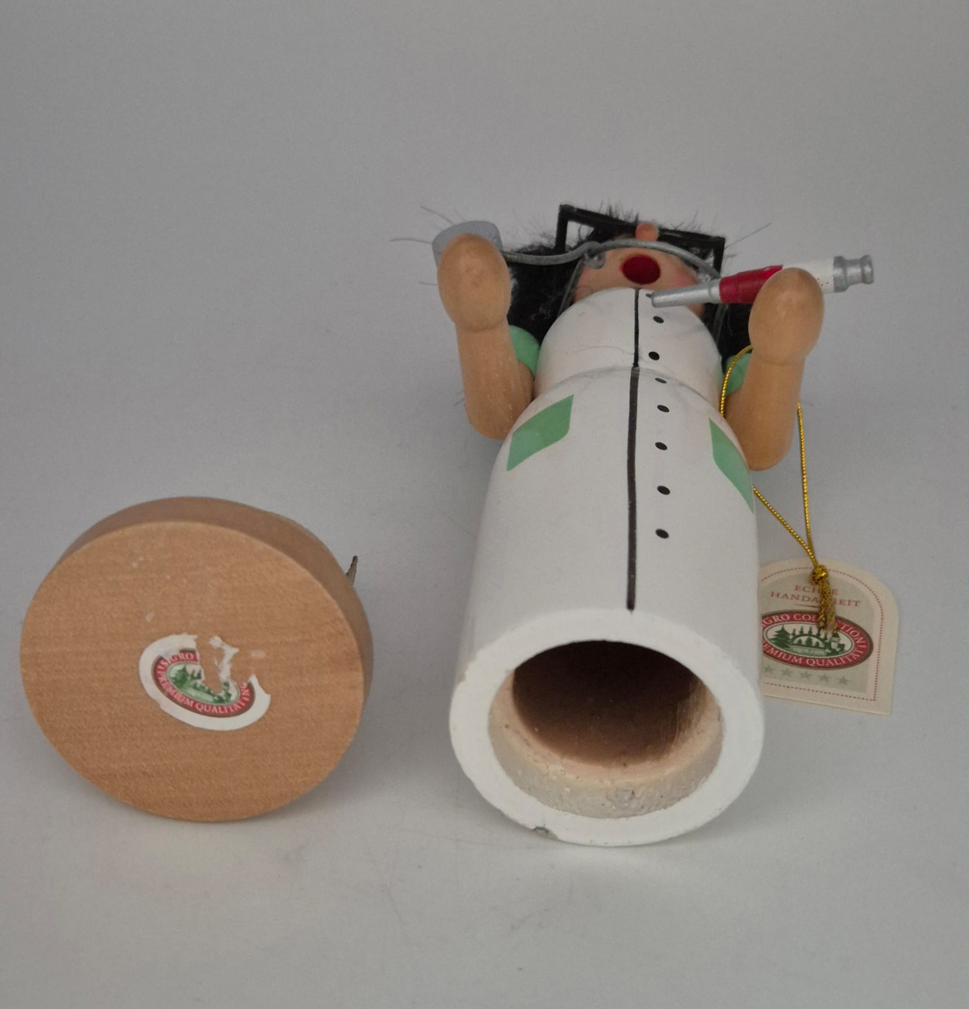 SIGRO Räucherfrau Ärztin / Doktor – Holz Räucherfigur ca. 19 cm