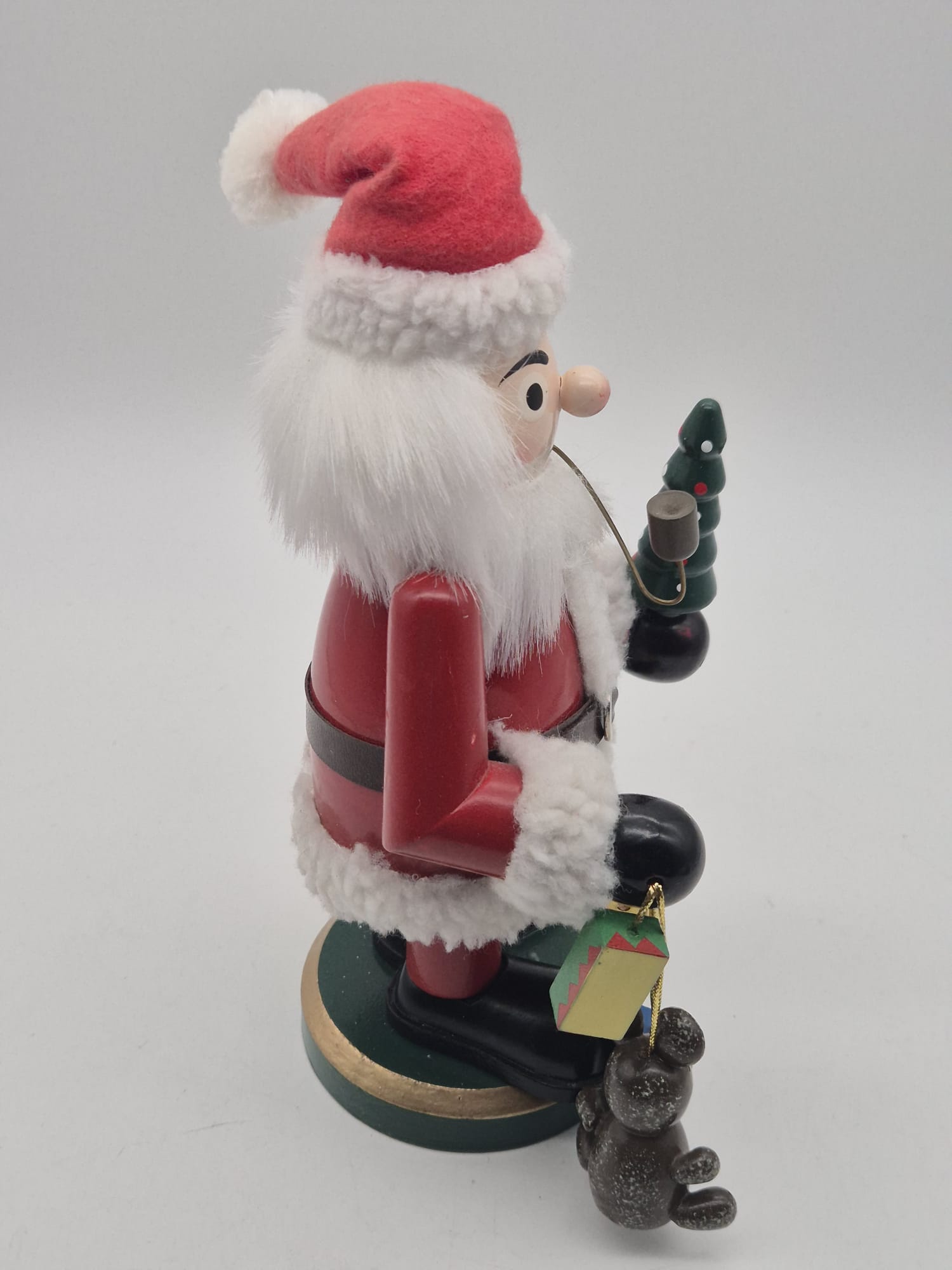 unbenutzter Räuchermann Weihnachtsmann mit Geschenken & Tannenbaum – ca. 20 cm