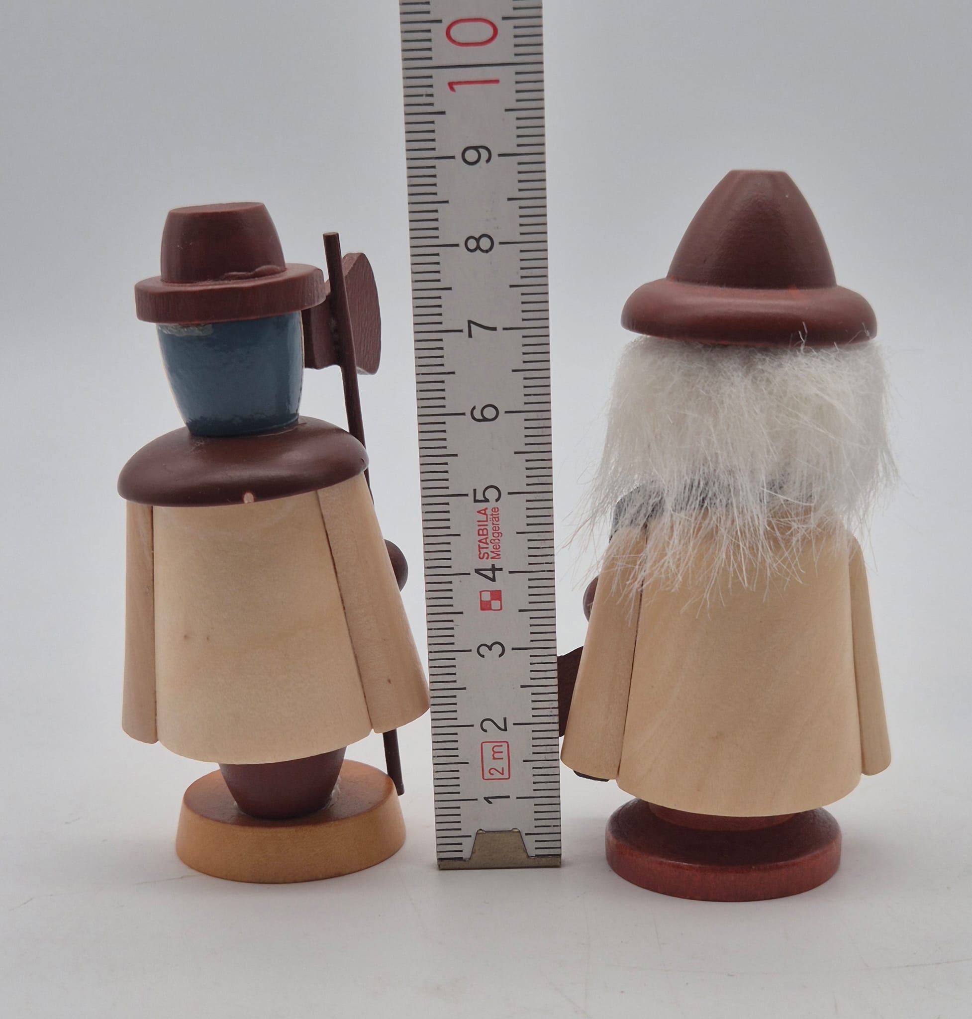 2 kleine Räuchermännchen aus Holz – Jäger & Waldarbeiter – ca. 9 cm