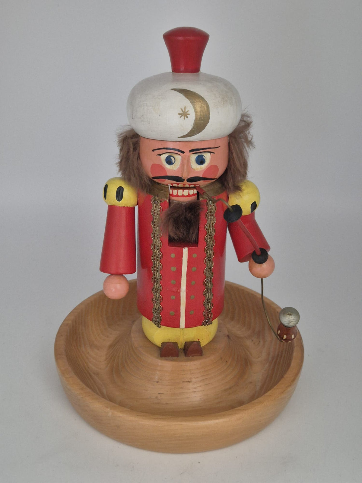 Alter Nussknacker Sultan aus Holz – ca. 26 cm