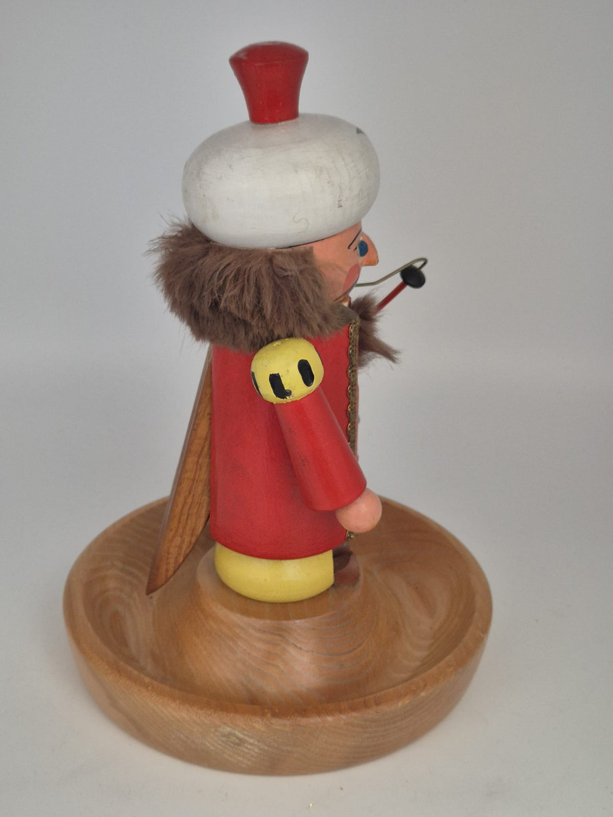 Alter Nussknacker Sultan aus Holz – ca. 26 cm