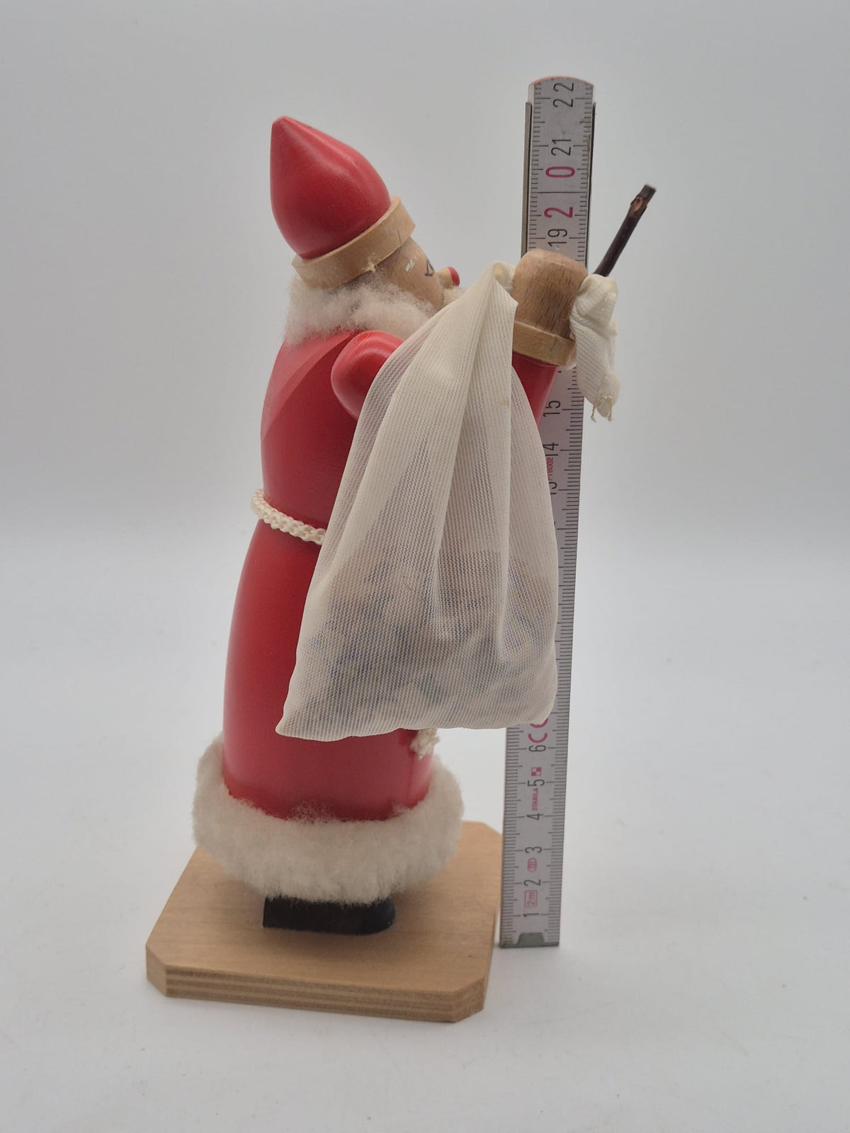 Räuchermann Weihnachtsmann mit Sack und Wanderstab – ca. 22 cm unbenutzt