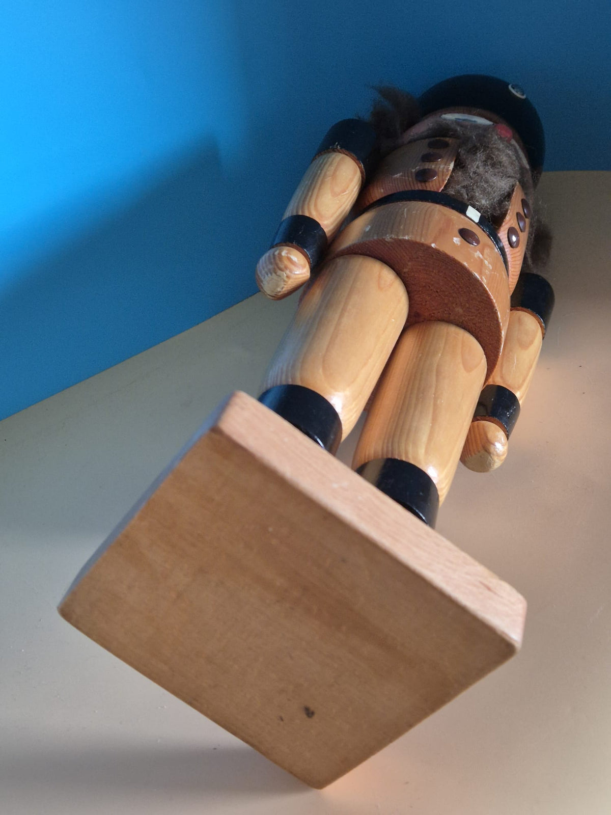 Großer Nussknacker Soldat aus Holz – ca. 46 cm