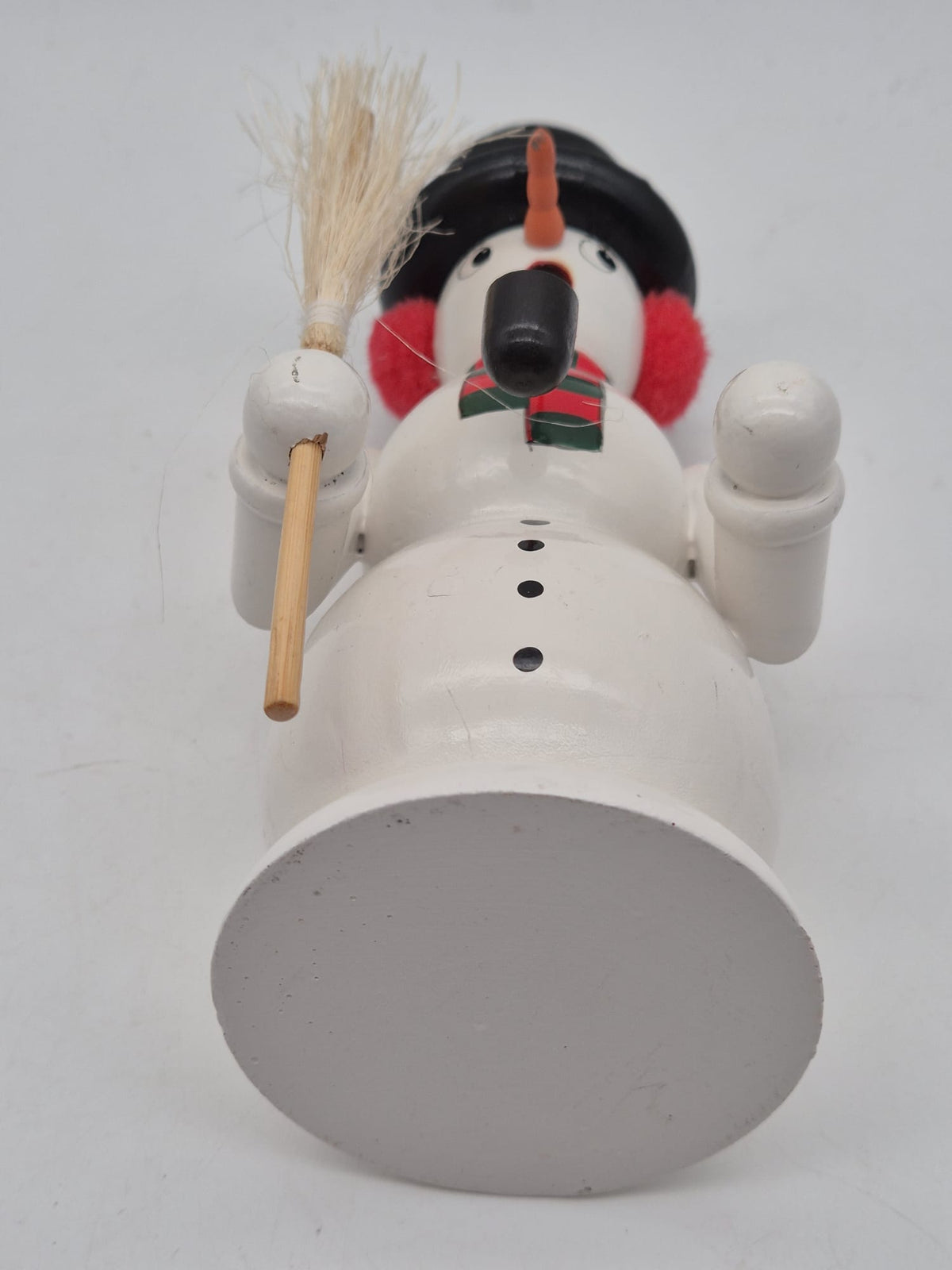 Räuchermann Schneemann mit Zylinder, Besen & Pfeife – Holz – ca. 16,5 cm