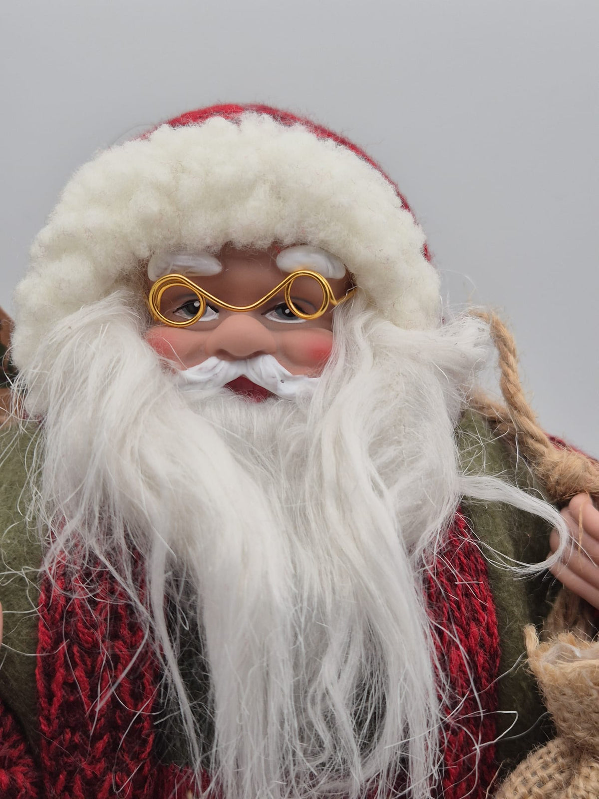 Deko-Weihnachtsmann mit Ski & Jutesack – ca. 30 cm