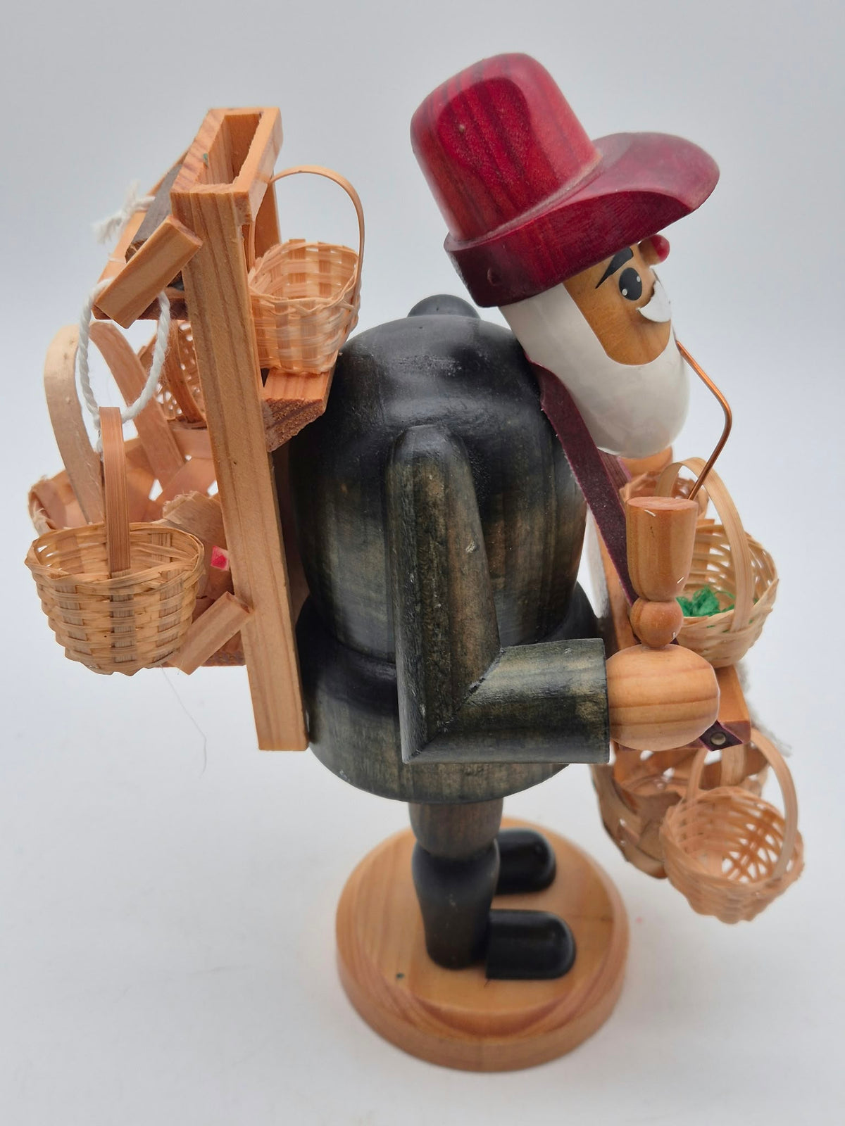 Schulte Räuchermann Korbhändler mit Bauchladen – Holz – ca. 20 cm