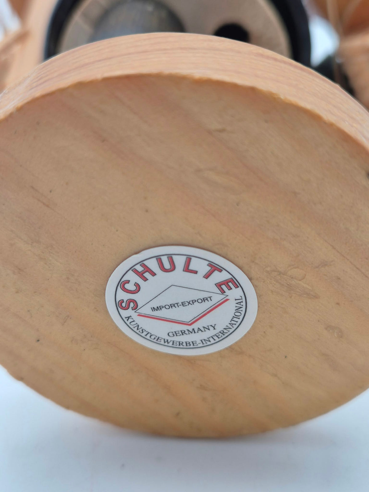 Schulte Räuchermann Korbhändler mit Bauchladen – Holz – ca. 20 cm