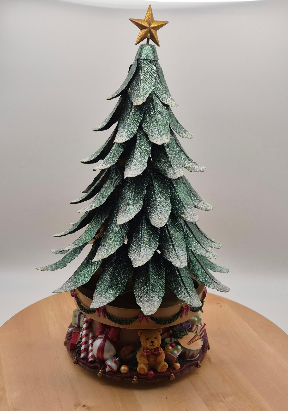 PartyLite Glowing Christmas Tree P7920 – Musikspieluhr & Teelichthalter – 2003 – ca. 40 cm