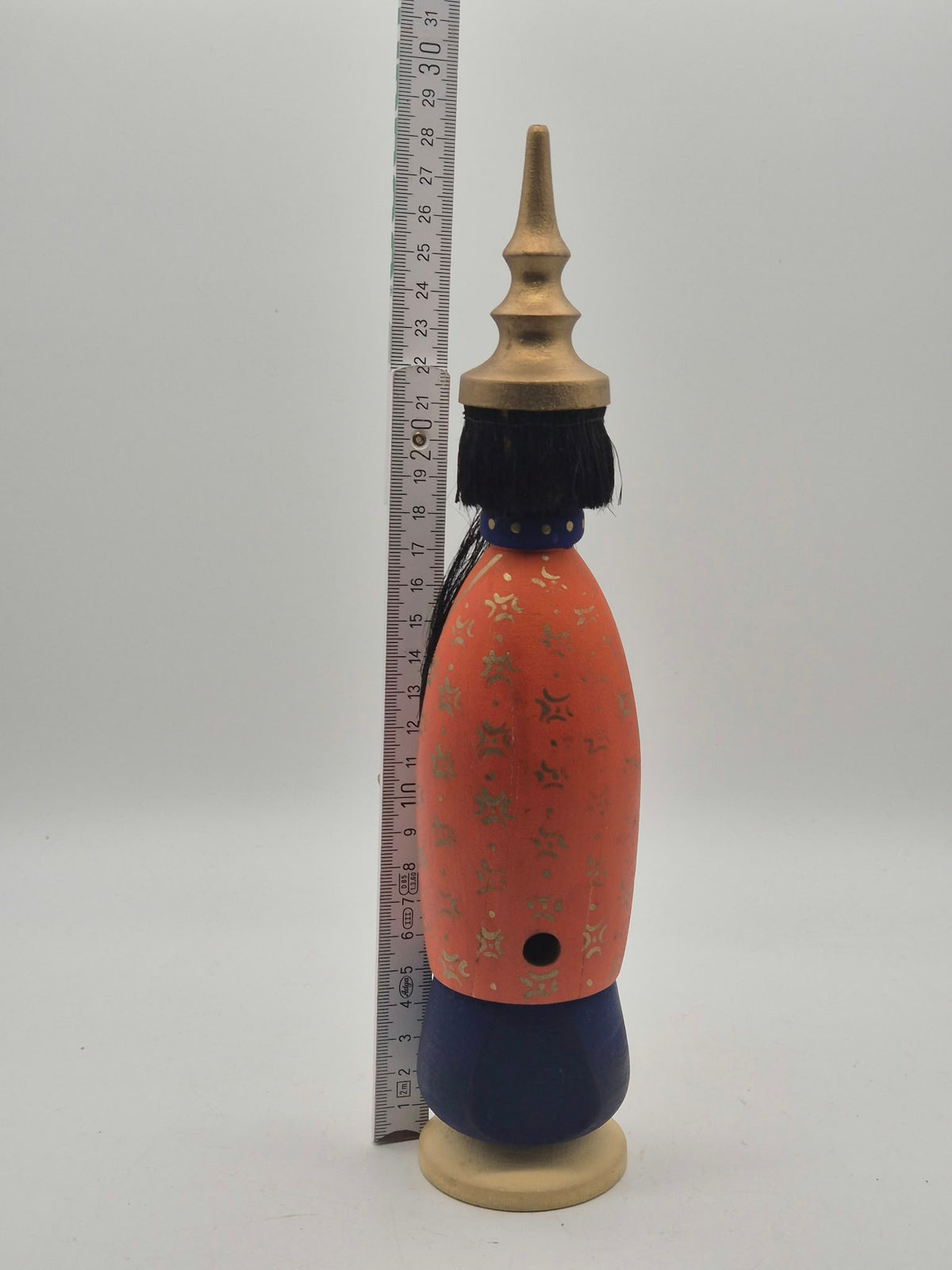 Räuchermann Chinese aus Holz – ca. 29 cm – mit langer Kopfbedeckung