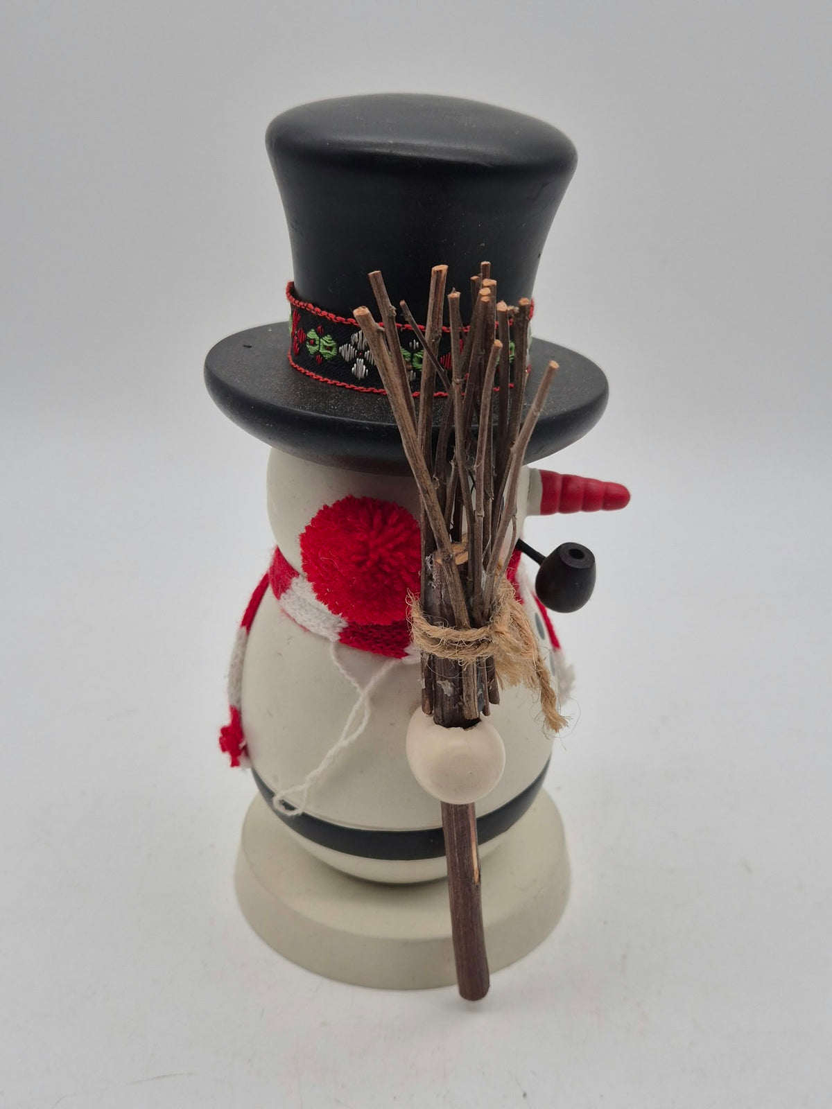 Räucherschneemann aus Holz – Schornsteinfeger mit Zylinder, Besen und Vogel – ca. 18 cm